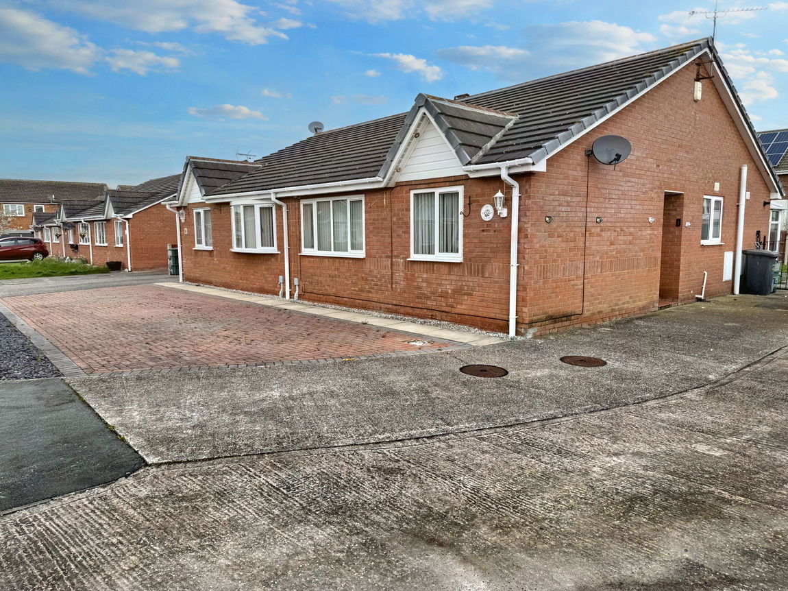 Lon Eirin, Towyn, Abergele, LL22 9LQ