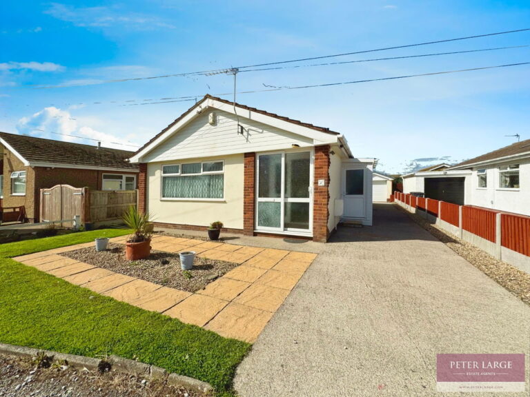 6 Southlands Road, Kinmel Bay, LL18 5BG