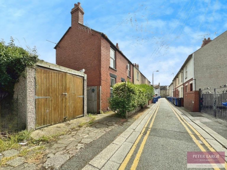 South Kinmel Street, Rhyl